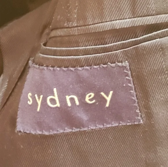 2026 CLEARANCE! BURBERRY Blazer!! - Picture 8 of 14